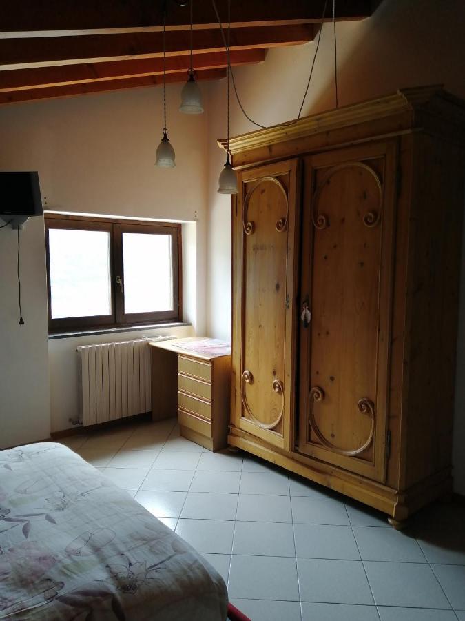 Casa Vacanze La Ca Del Cunfec Сондрио Экстерьер фото