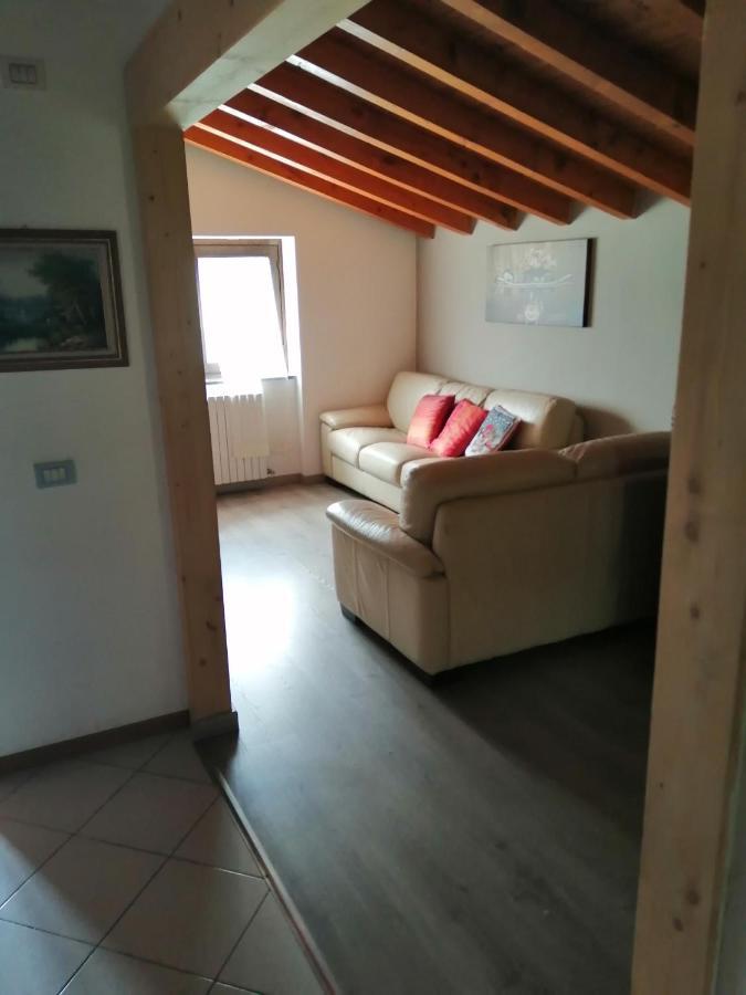 Casa Vacanze La Ca Del Cunfec Сондрио Экстерьер фото